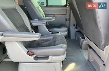 Минивэн Volkswagen Multivan 2006 в Львове