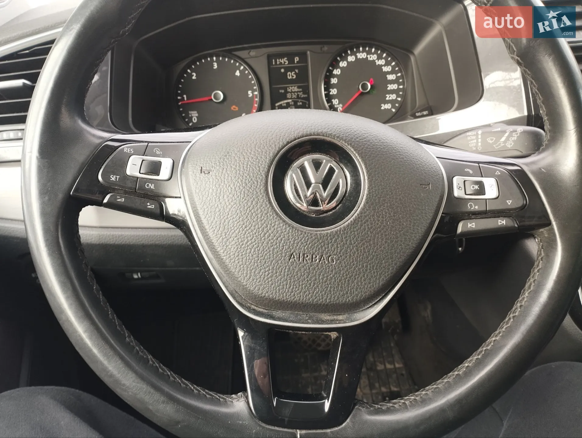2016 Volkswagen Multivan - мініатюра 4