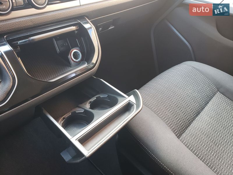 Минивэн Volkswagen Multivan 2017 в Луцке фото 67 Минивэн Volkswagen Multivan 2017 в Луцке