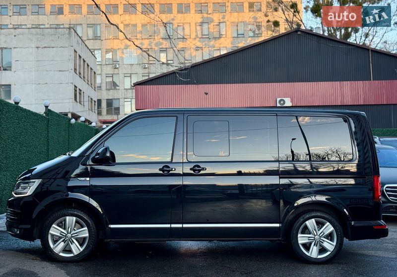 Минивэн Volkswagen Multivan 2019 в Киеве