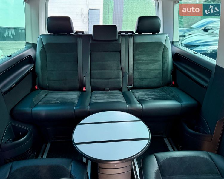 Минивэн Volkswagen Multivan 2019 в Киеве