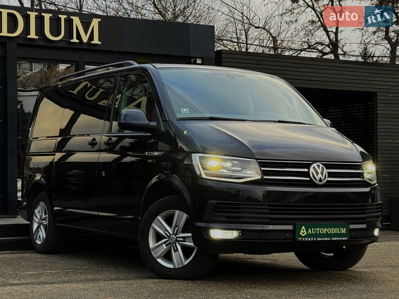 Минивэн Volkswagen Multivan 2018 в Киеве