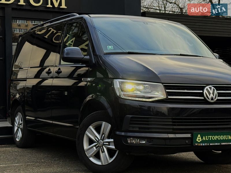 Минивэн Volkswagen Multivan 2018 в Киеве