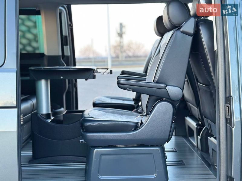 Минивэн Volkswagen Multivan 2020 в Ровно
