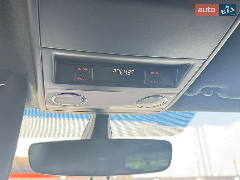 Минивэн Volkswagen Multivan 2016 в Киеве