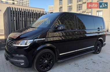 Минивэн Volkswagen Multivan 2021 в Киеве