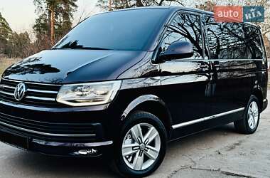 Минивэн Volkswagen Multivan 2016 в Киеве