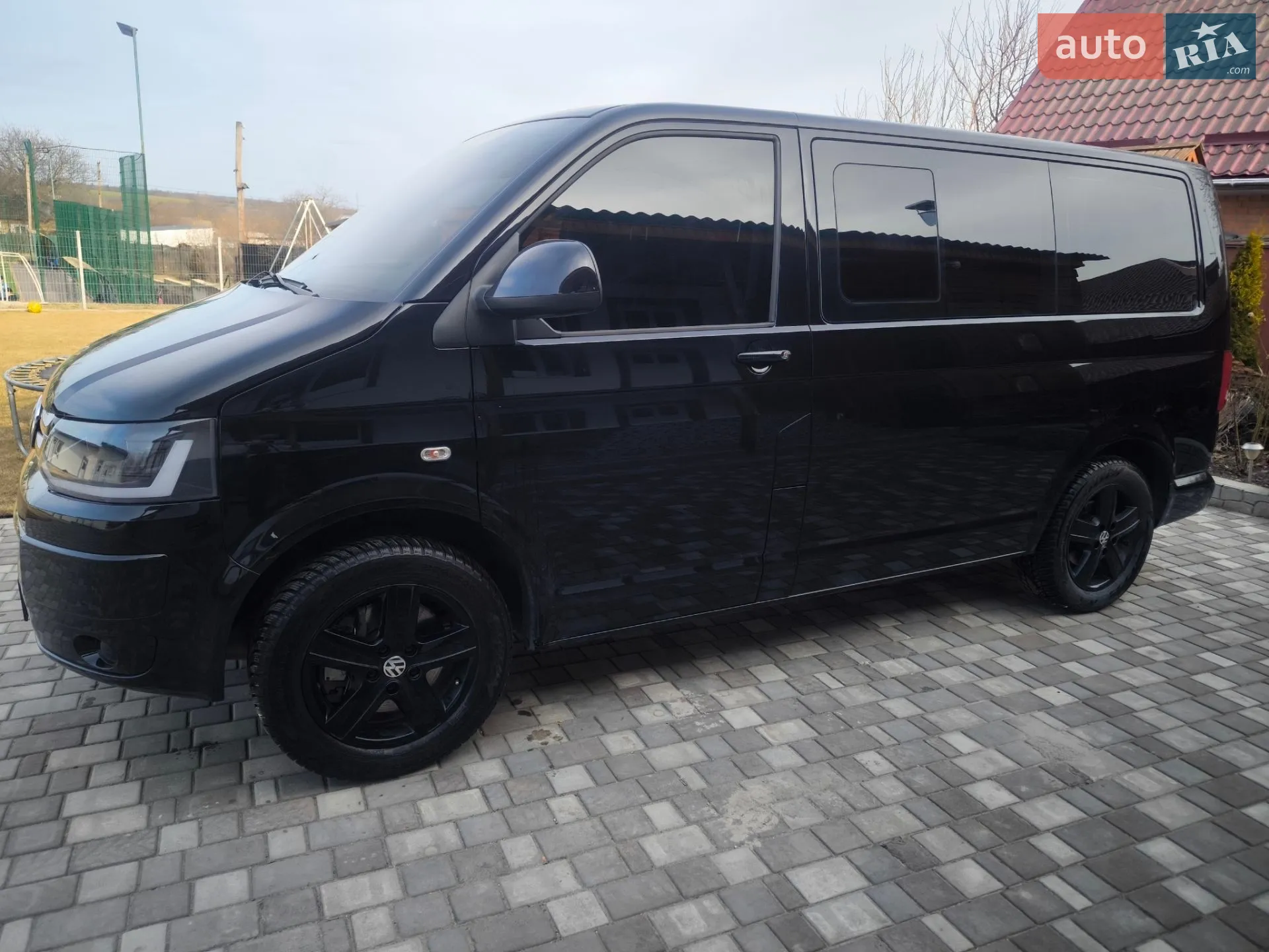 2010 Volkswagen Multivan - фото 1