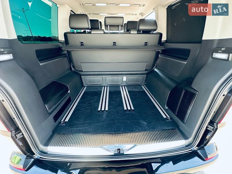 Минивэн Volkswagen Multivan 2020 в Одессе