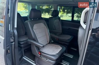 Минивэн Volkswagen Multivan 2023 в Киеве