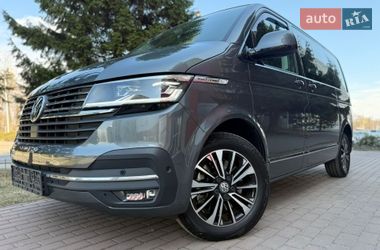 Минивэн Volkswagen Multivan 2023 в Киеве