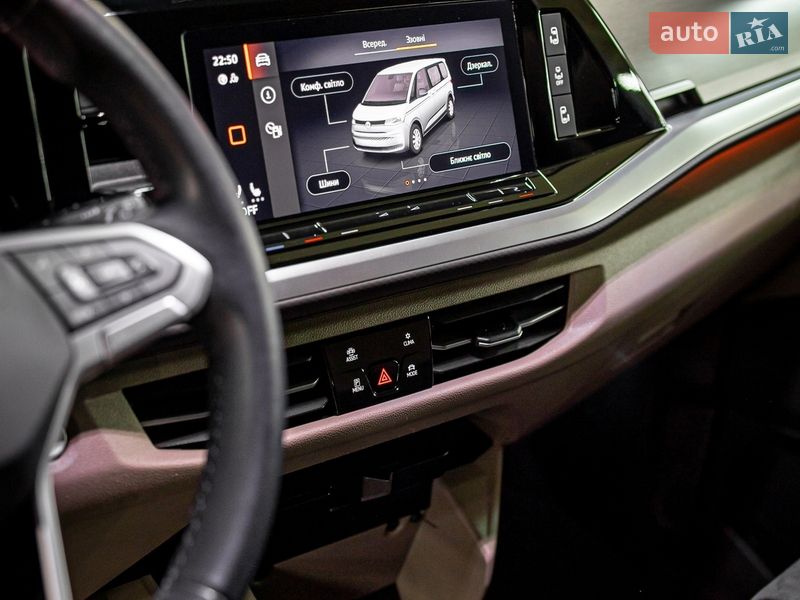 Минивэн Volkswagen Multivan 2022 в Черновцах