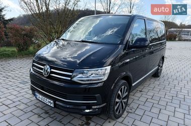 Мінівен Volkswagen Multivan 2016 в Києві