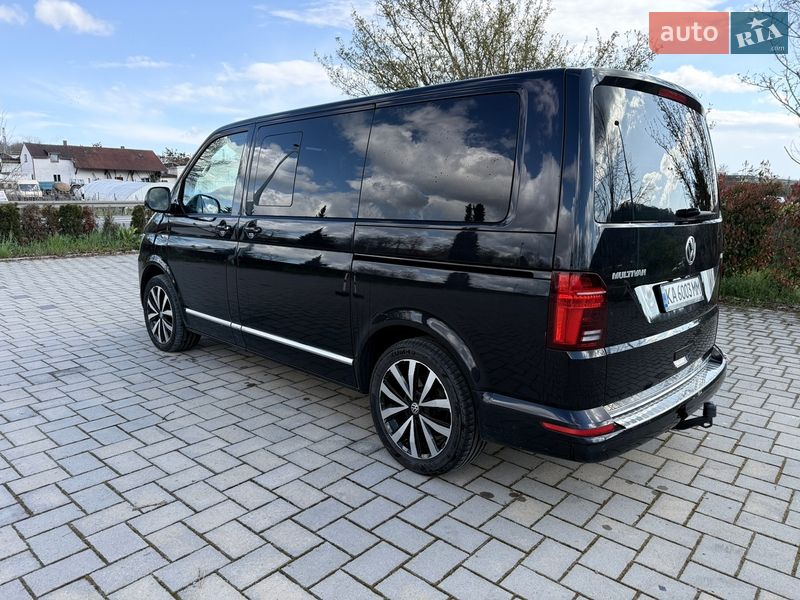 Минивэн Volkswagen Multivan 2016 в Киеве фото 5 Минивэн Volkswagen Multivan 2016 в Киеве