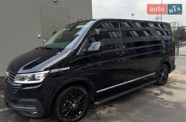 Минивэн Volkswagen Multivan 2022 в Киеве