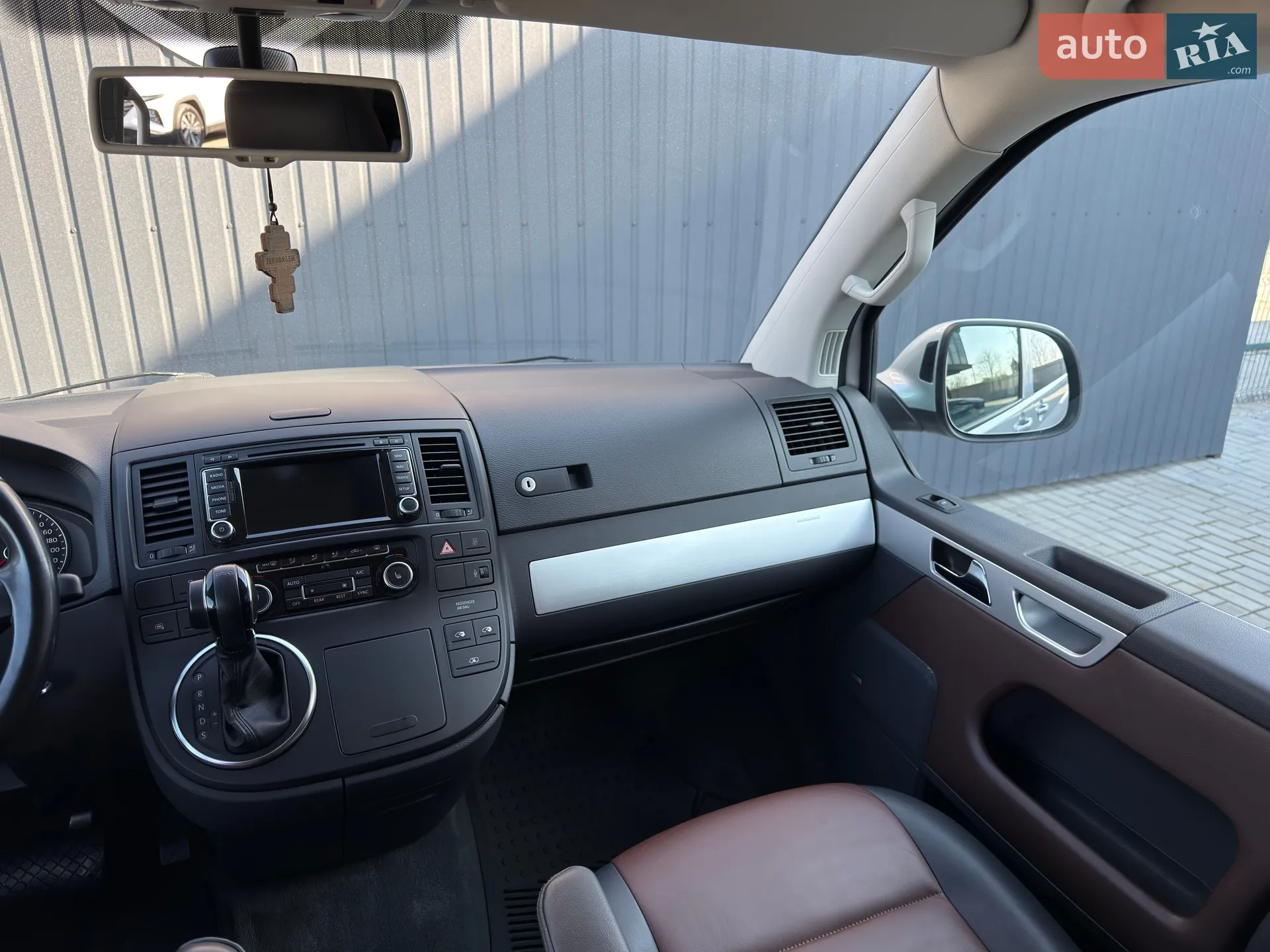 2014 Volkswagen Multivan - мініатюра 31