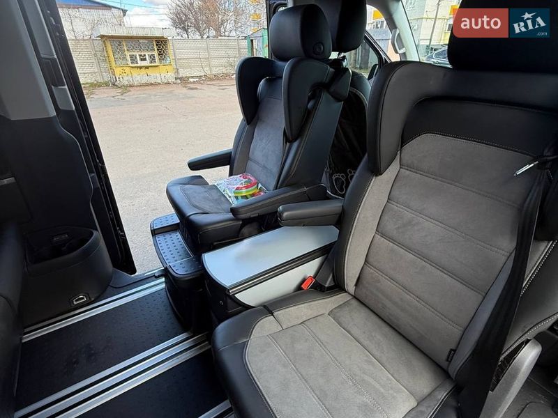 Мінівен Volkswagen Multivan 2024 в Конотопі