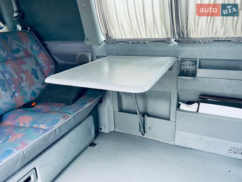 Минивэн Volkswagen Multivan 2002 в Ровно фото 6 Минивэн Volkswagen Multivan 2002 в Ровно