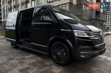 Мінівен Volkswagen Multivan 2022 в Києві