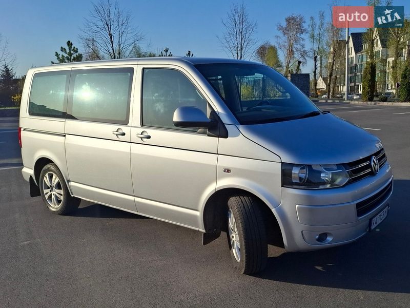 Минивэн Volkswagen Multivan 2011 в Киеве фото 6 Минивэн Volkswagen Multivan 2011 в Киеве