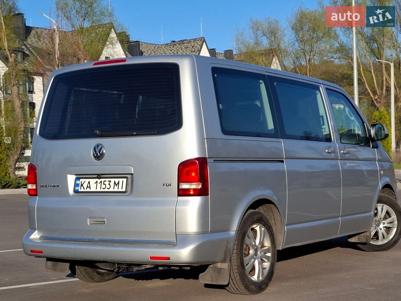 Минивэн Volkswagen Multivan 2011 в Киеве фото 4 Минивэн Volkswagen Multivan 2011 в Киеве