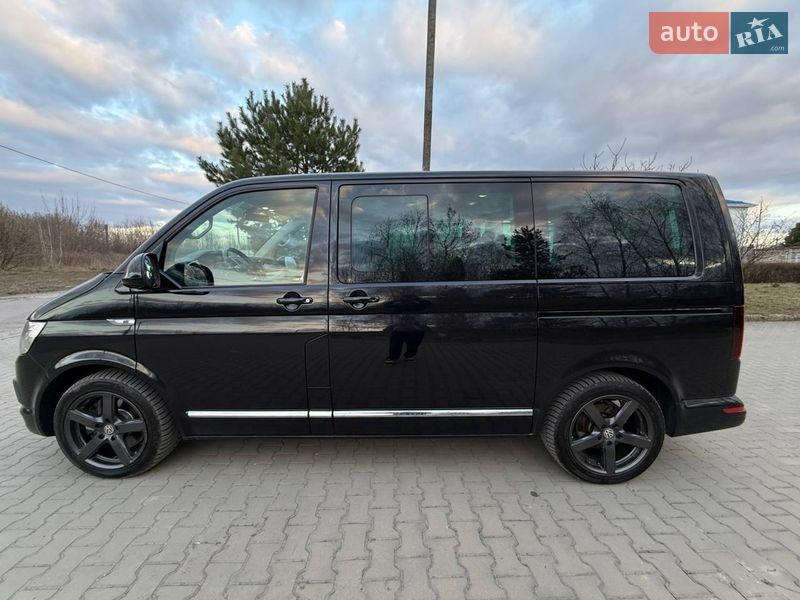Мінівен Volkswagen Multivan 2016 в Луцьку