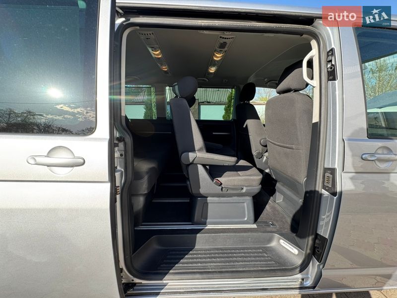 Мінівен Volkswagen Multivan 2017 в Дніпрі фото 16 Мінівен Volkswagen Multivan 2017 в Дніпрі