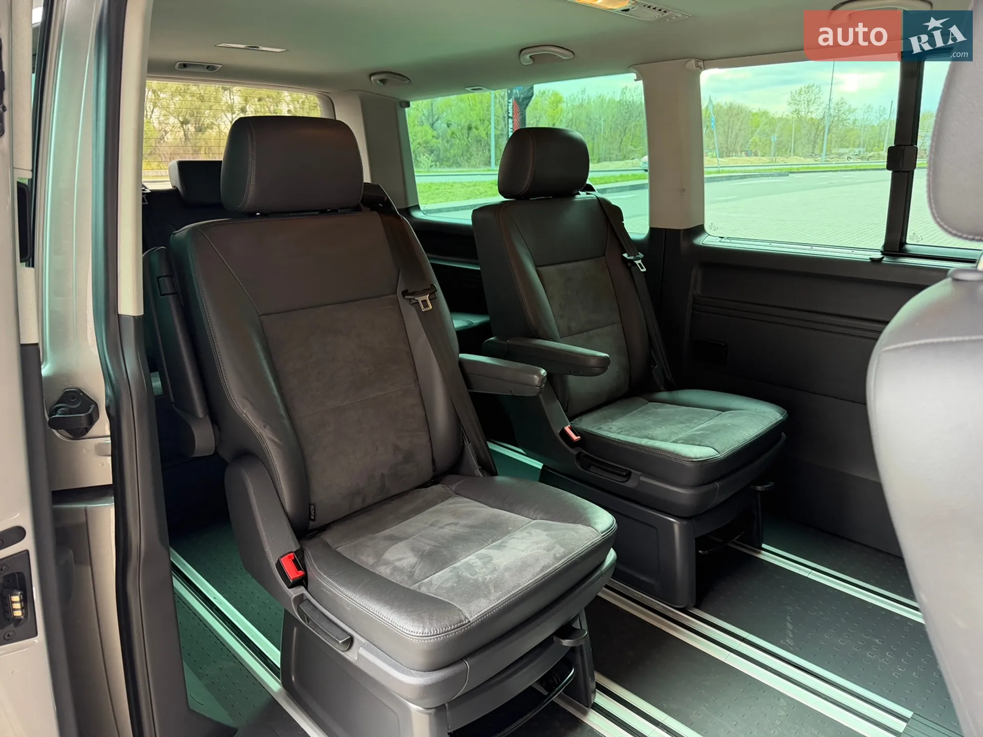 2015 Volkswagen Multivan - мініатюра 16
