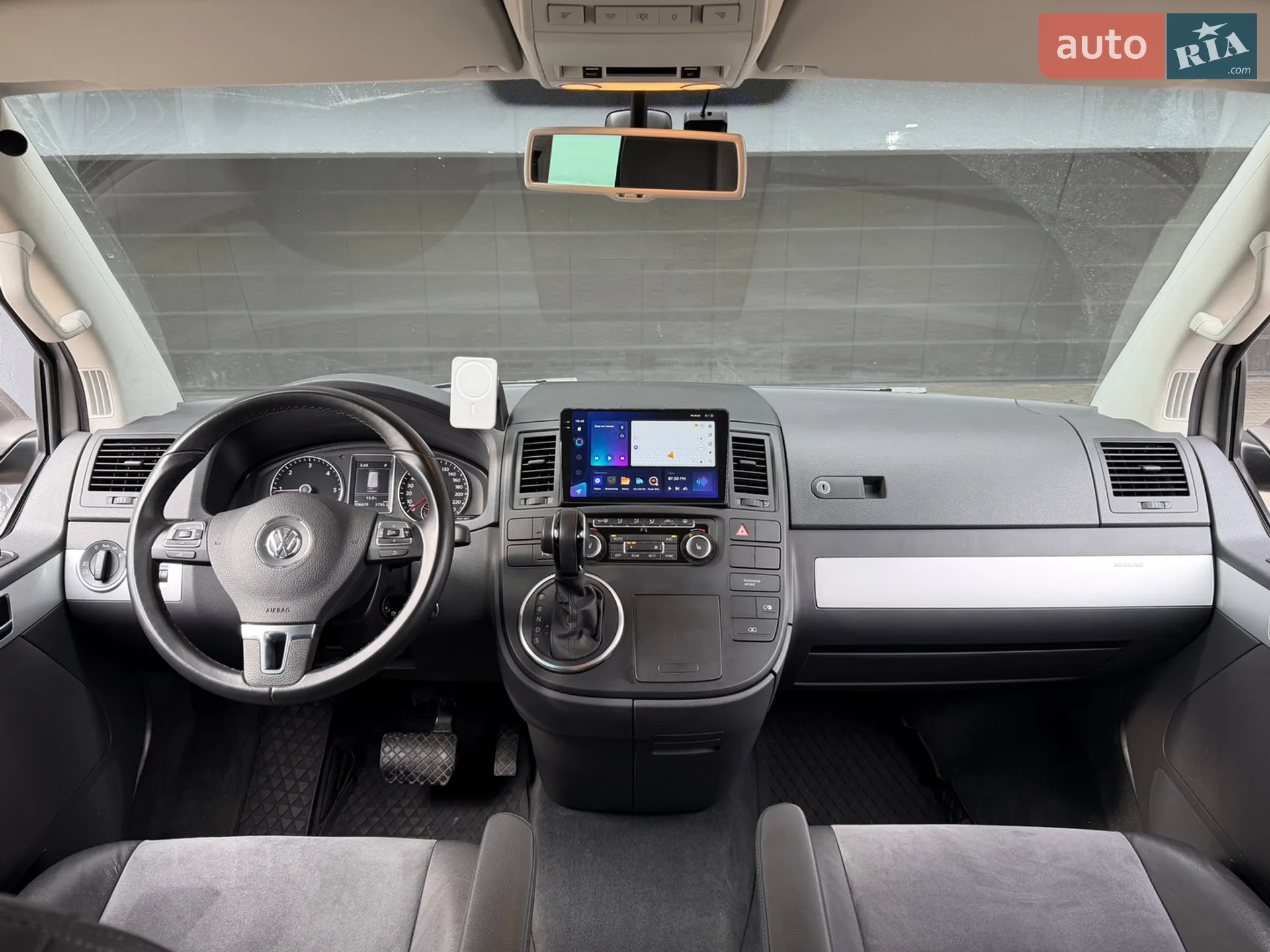 2015 Volkswagen Multivan - мініатюра 20