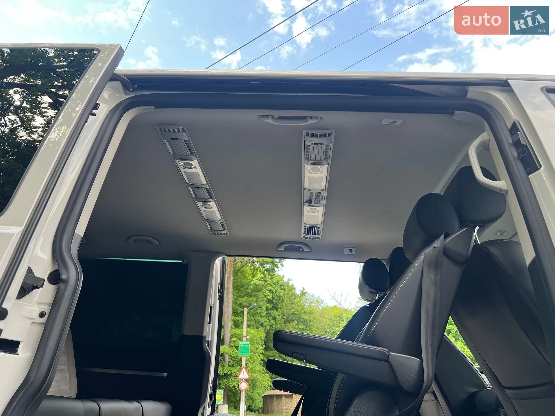 2017 Volkswagen Multivan - мініатюра 14