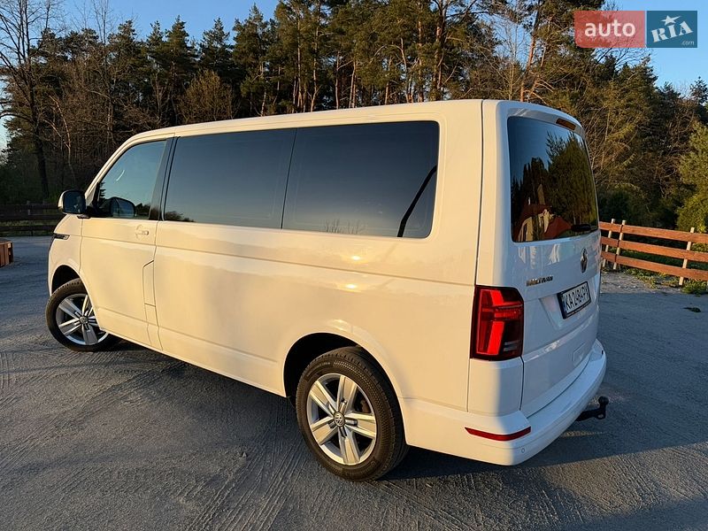 Минивэн Volkswagen Multivan 2021 в Львове