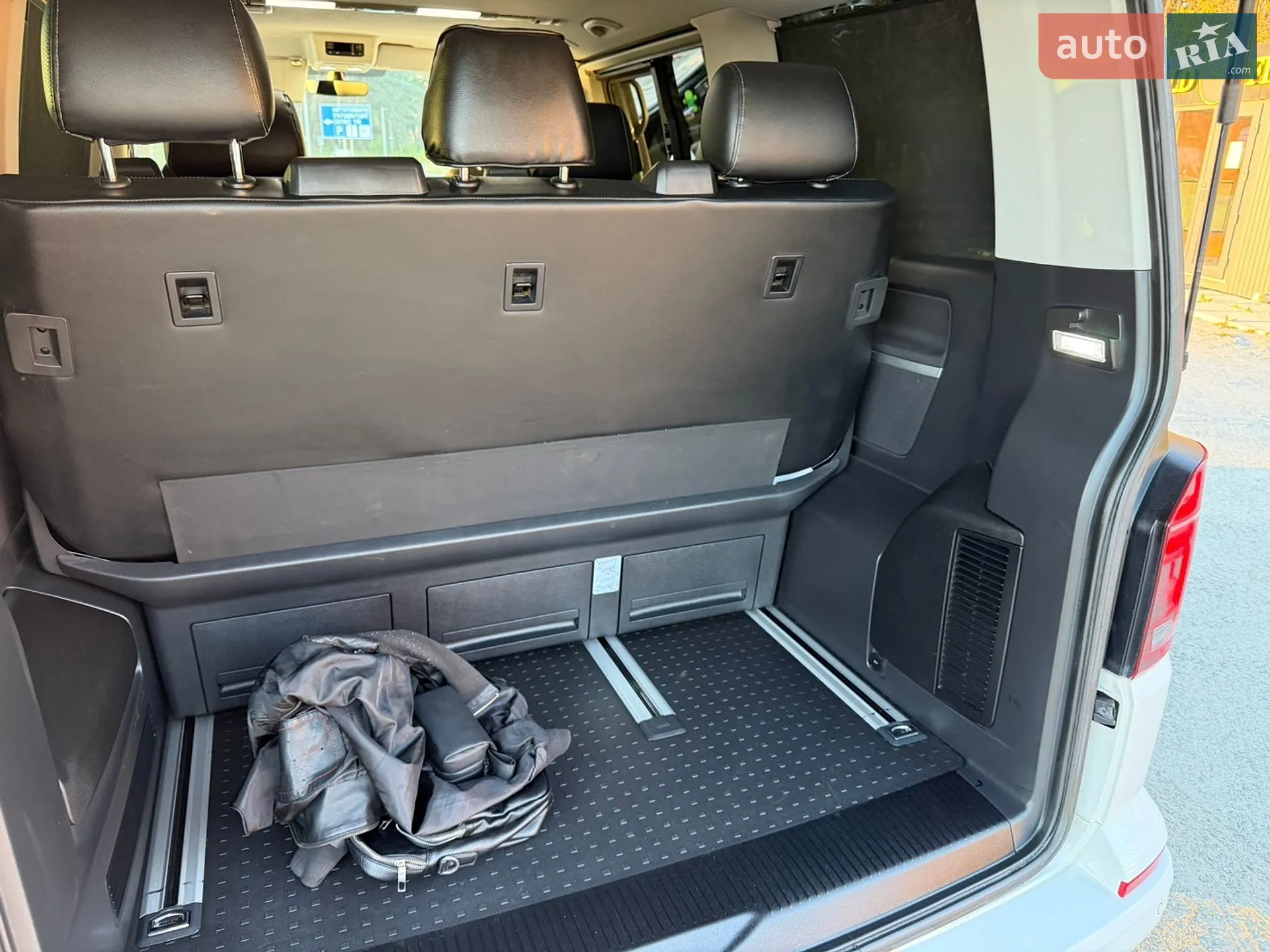 2021 Volkswagen Multivan - мініатюра 6
