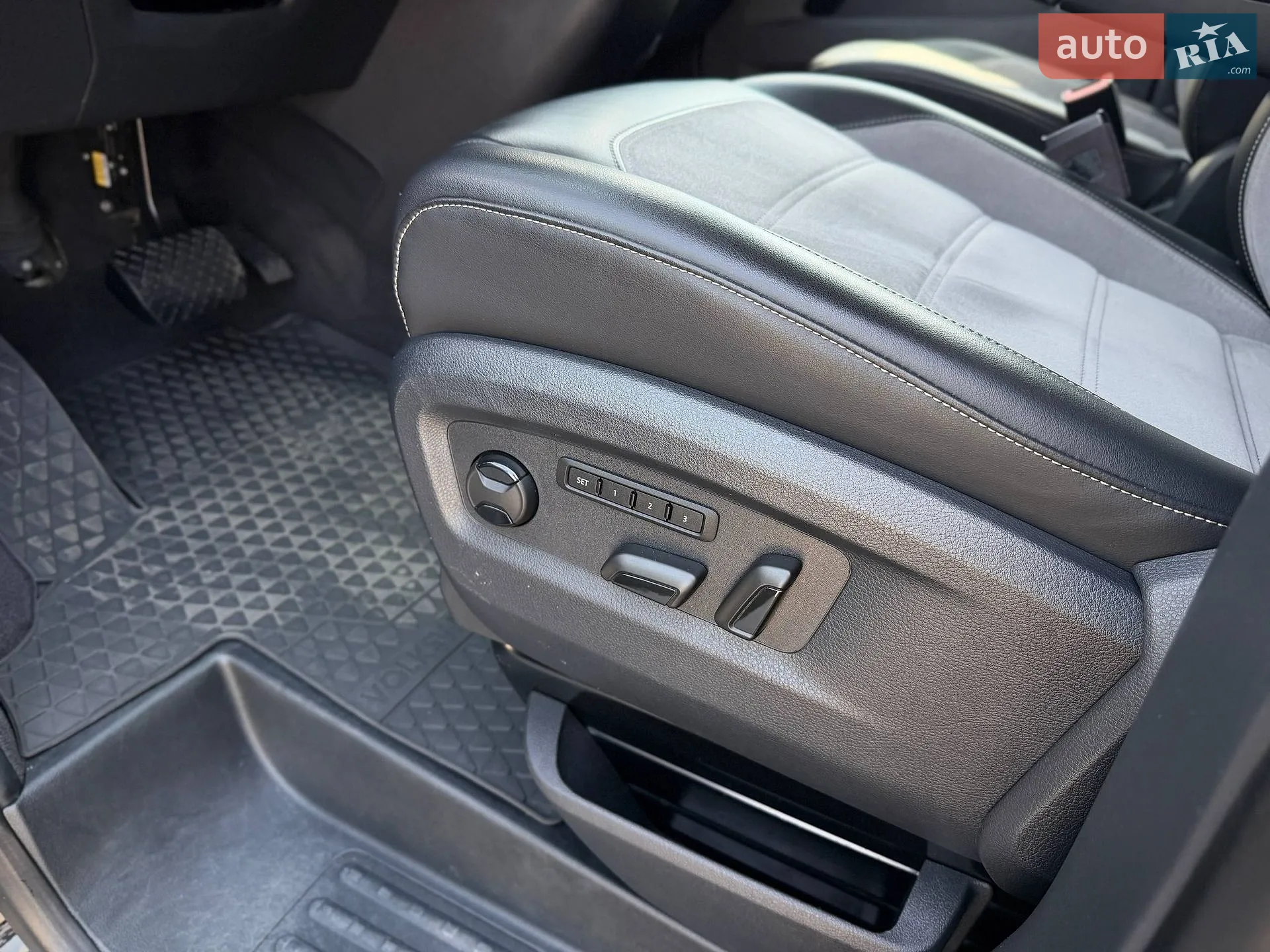 2019 Volkswagen Multivan - мініатюра 44