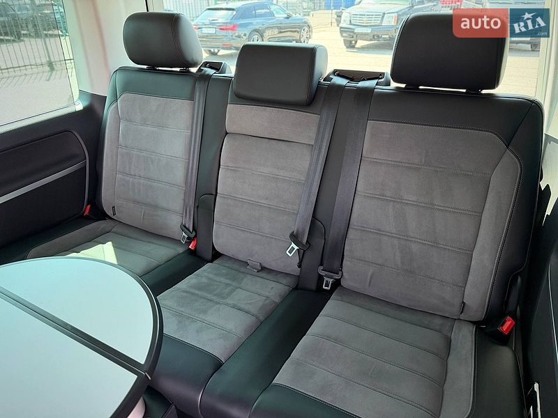 Минивэн Volkswagen Multivan 2019 в Киеве фото 57 Минивэн Volkswagen Multivan 2019 в Киеве