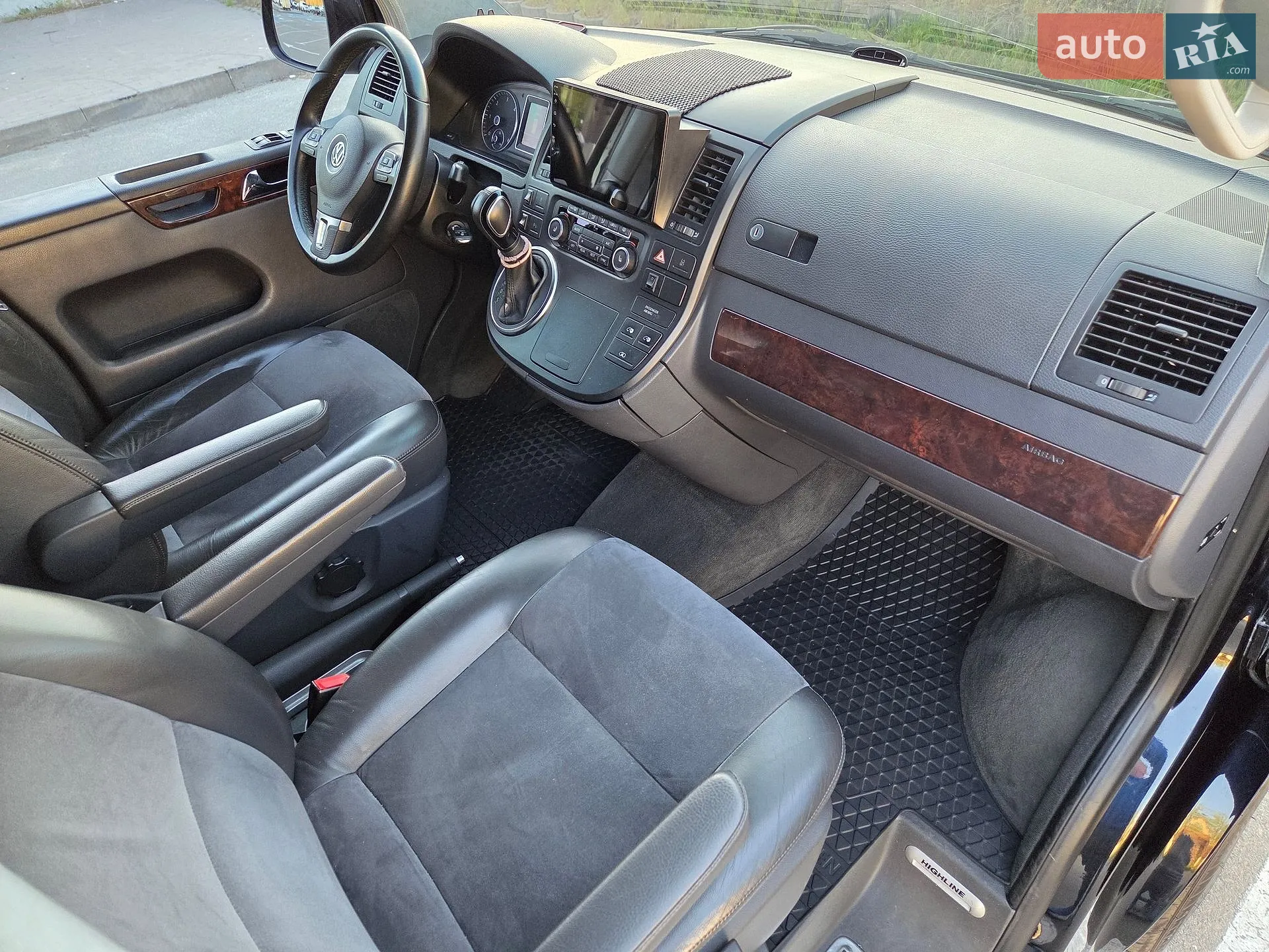 2012 Volkswagen Multivan - мініатюра 24
