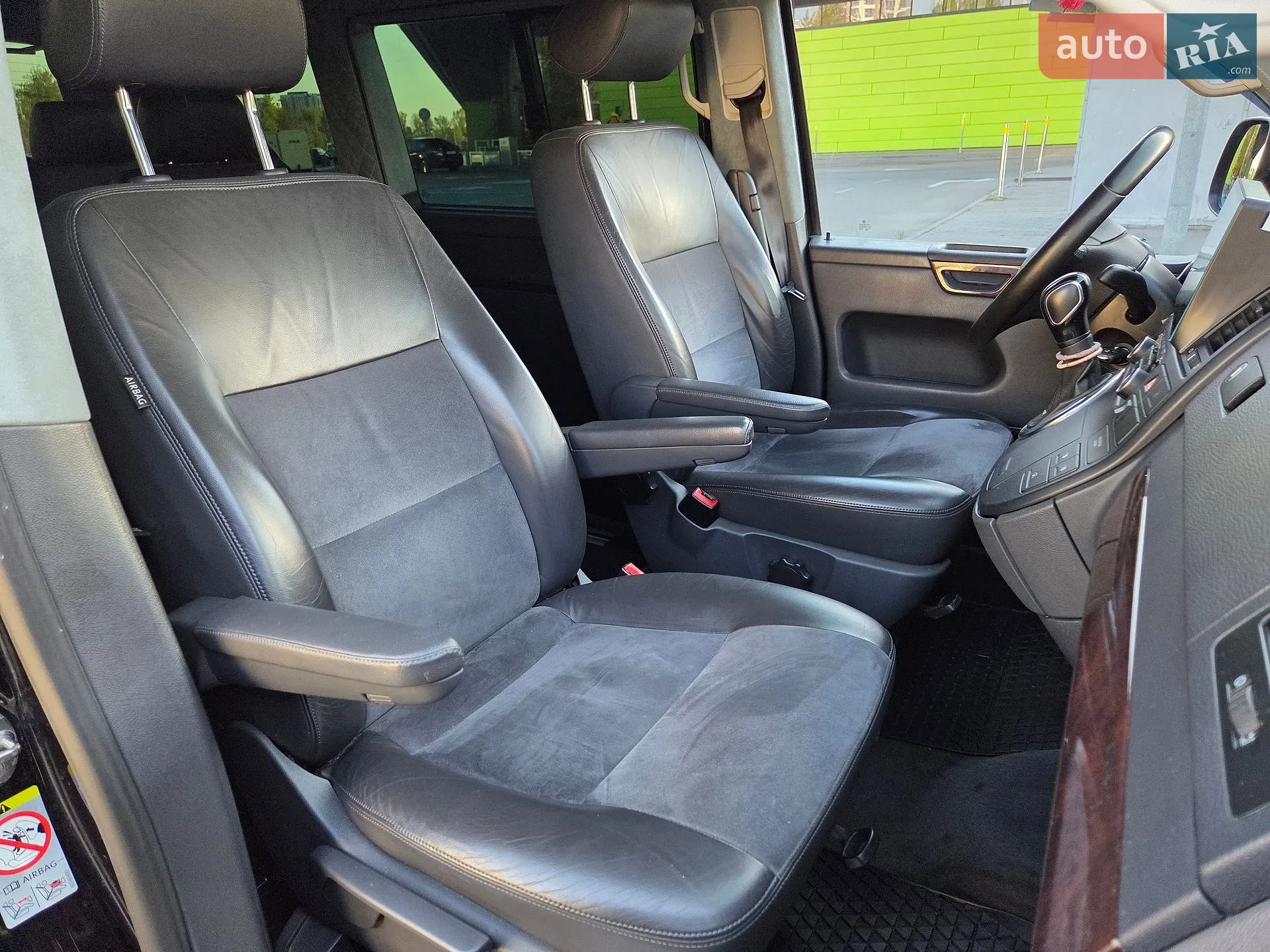 2012 Volkswagen Multivan - мініатюра 26