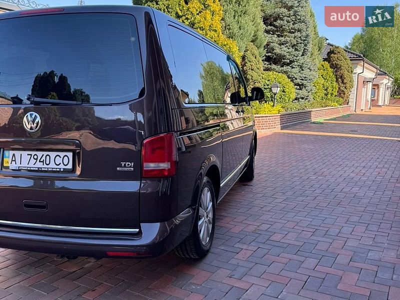 Минивэн Volkswagen Multivan 2013 в Киеве