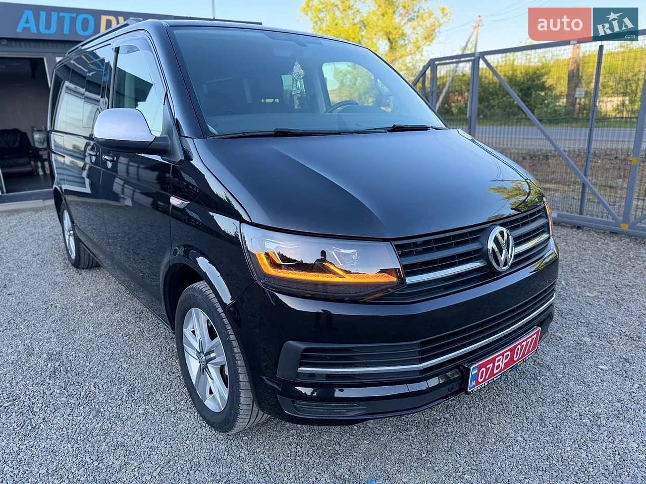 2010 Volkswagen Touran - мініатюра 76
