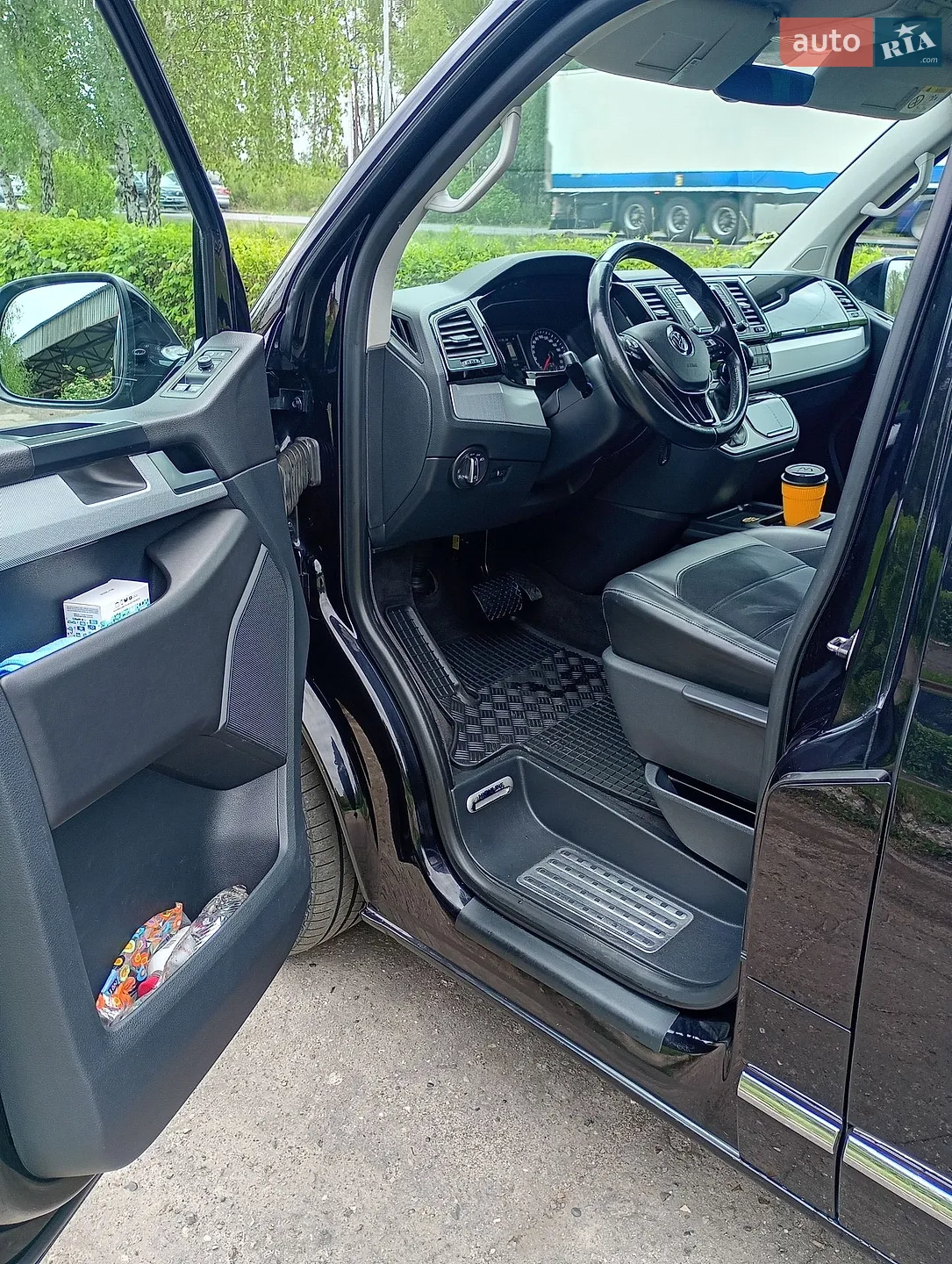 2016 Volkswagen Multivan - мініатюра 12