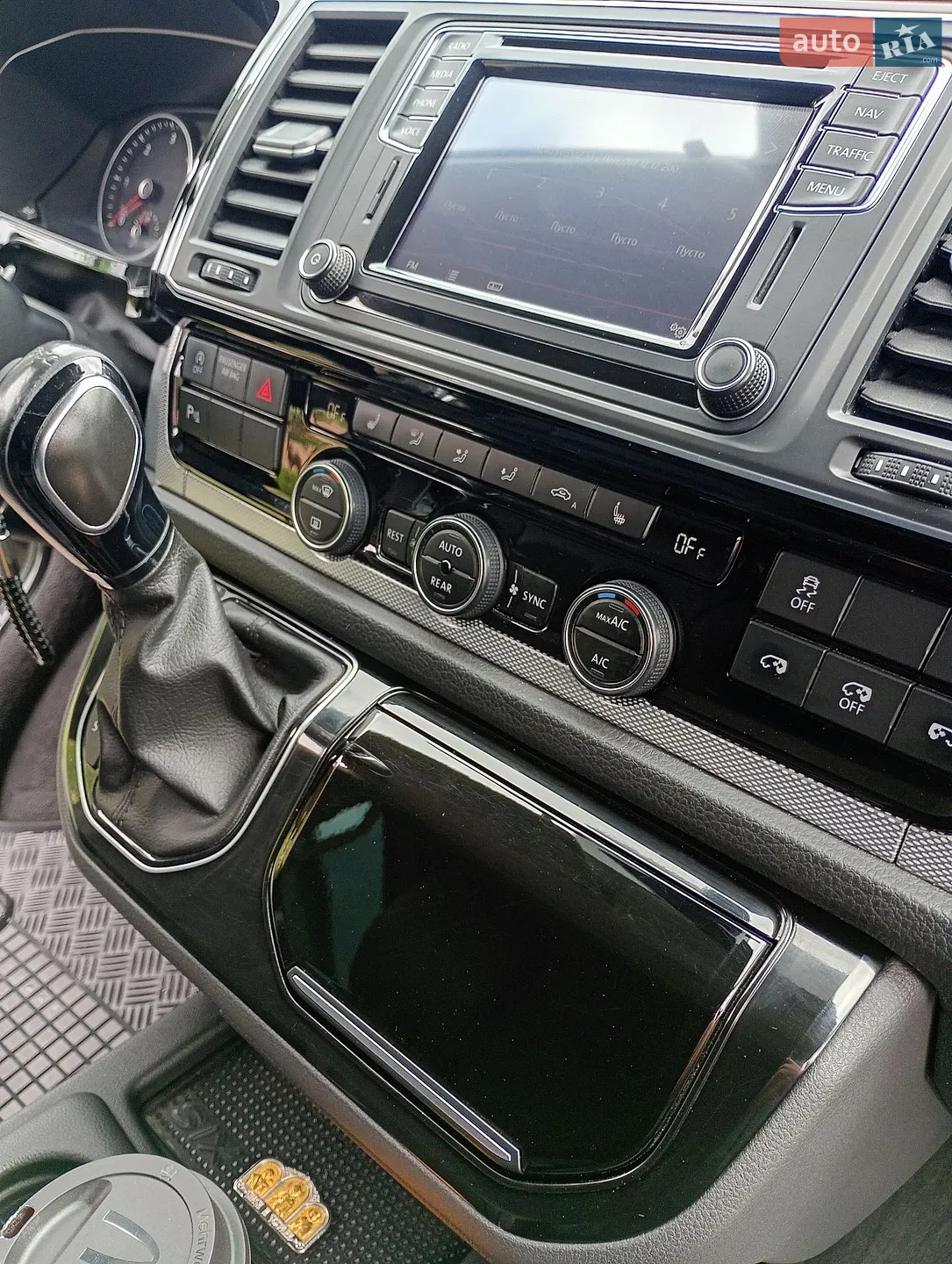 2016 Volkswagen Multivan - мініатюра 24