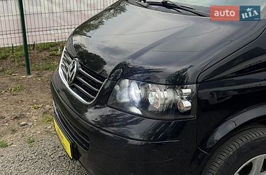 Минивэн Volkswagen Multivan 2009 в Умани