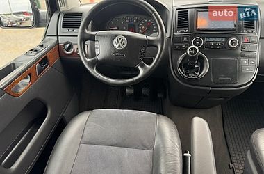 Минивэн Volkswagen Multivan 2009 в Умани