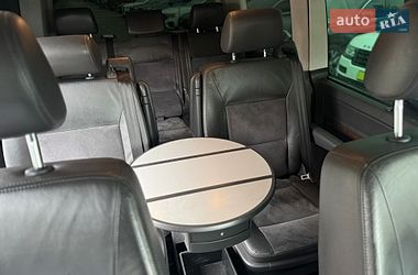 Минивэн Volkswagen Multivan 2009 в Умани