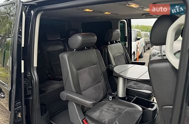 Минивэн Volkswagen Multivan 2009 в Умани