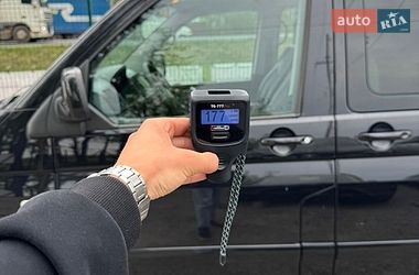 Минивэн Volkswagen Multivan 2009 в Умани
