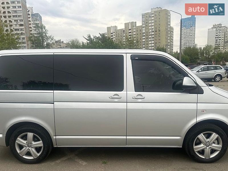 Volkswagen Multivan, фото з оголошення