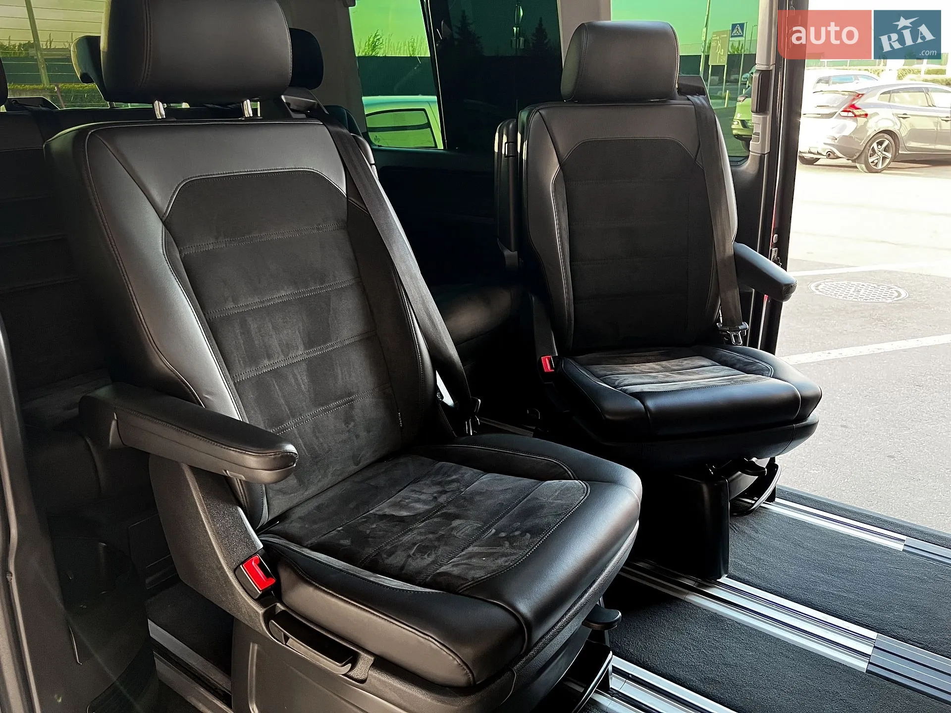 2018 Volkswagen Multivan - мініатюра 23