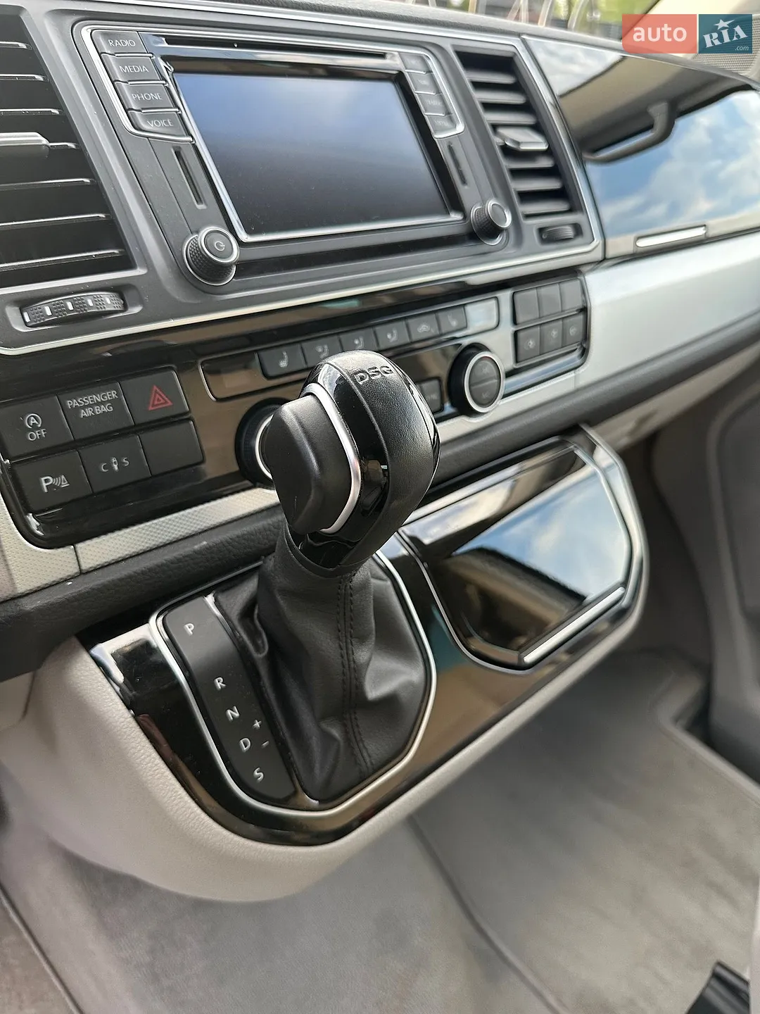 2015 Volkswagen Multivan - мініатюра 35