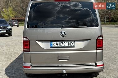 Минивэн Volkswagen Multivan 2017 в Киеве