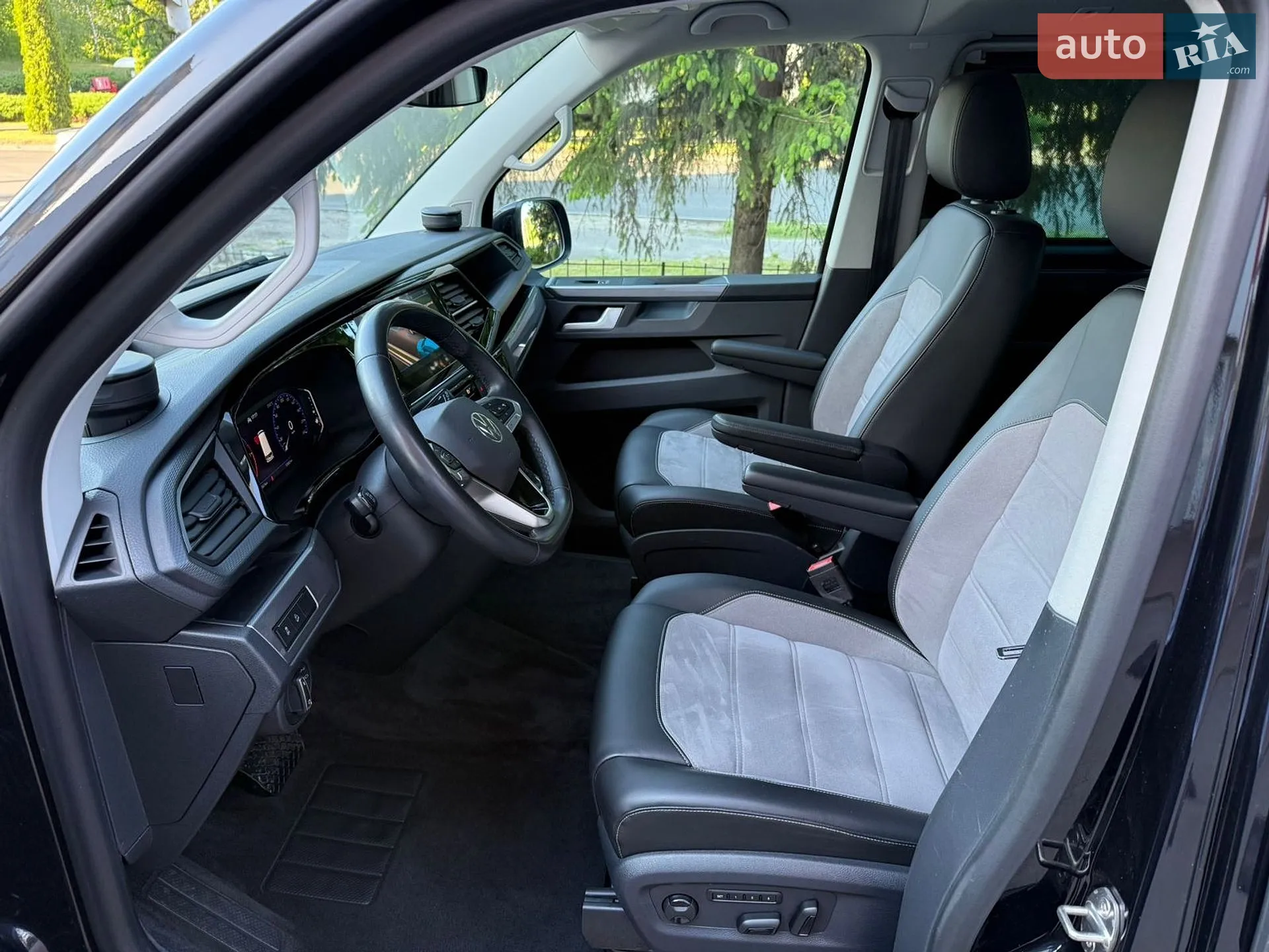 2022 Volkswagen Multivan - мініатюра 17